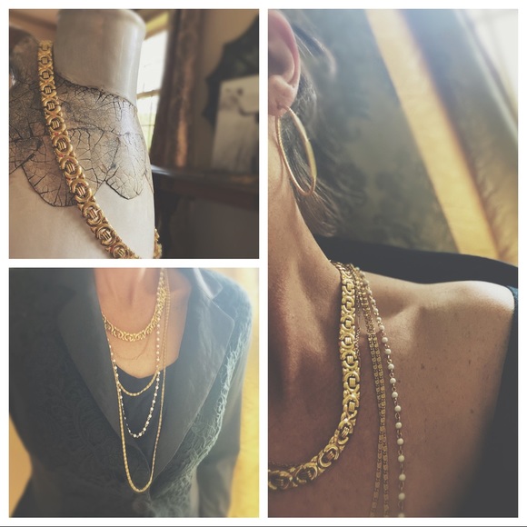 Vintage Avon  Xo Necklace HP🌵 - Picture 2 of 10